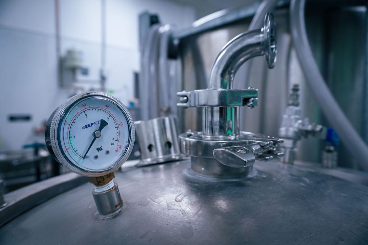 Pressure gauge on a stainless steel process tank
