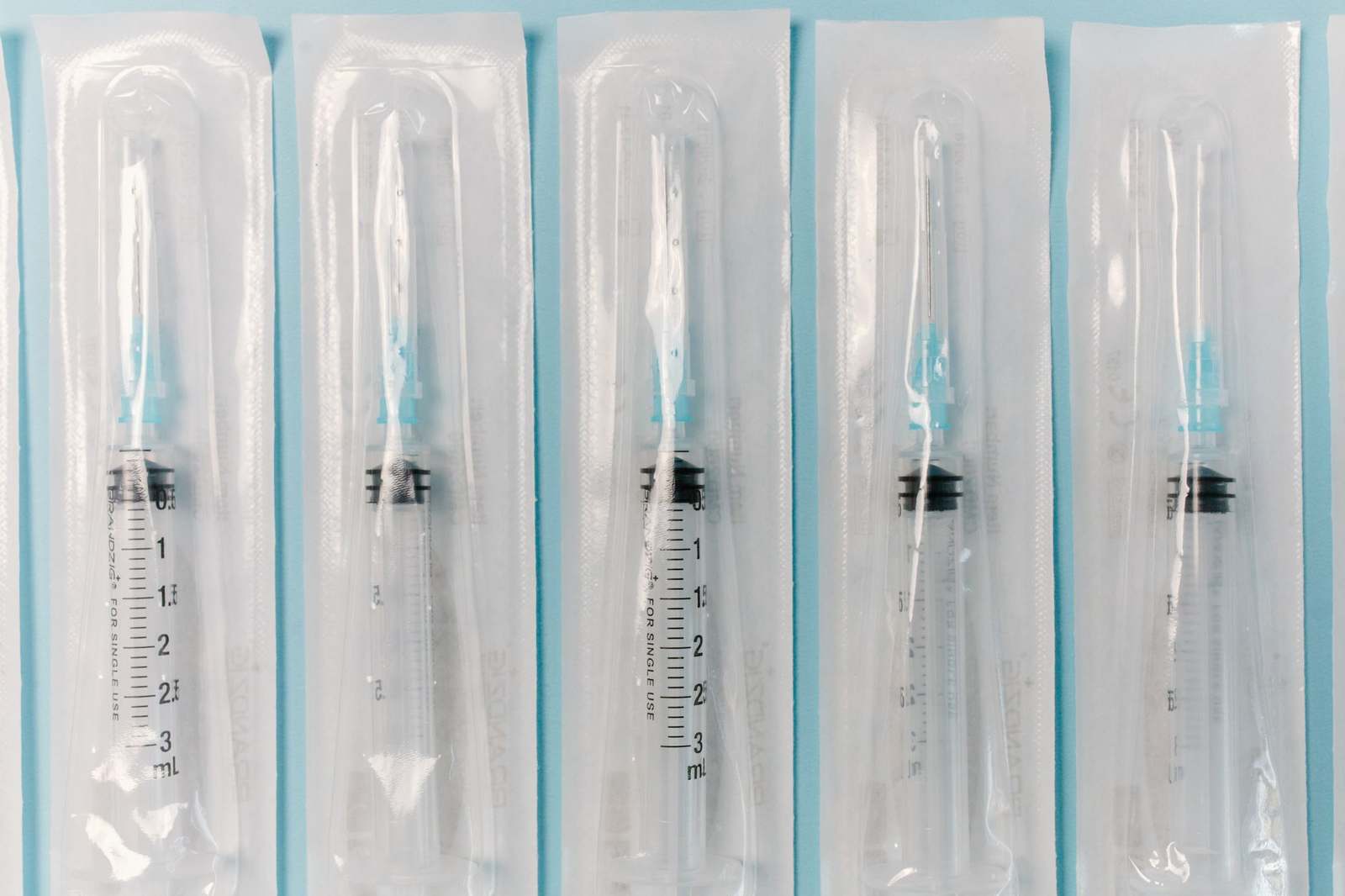Sterile syringes sealed in individual protective packaging
